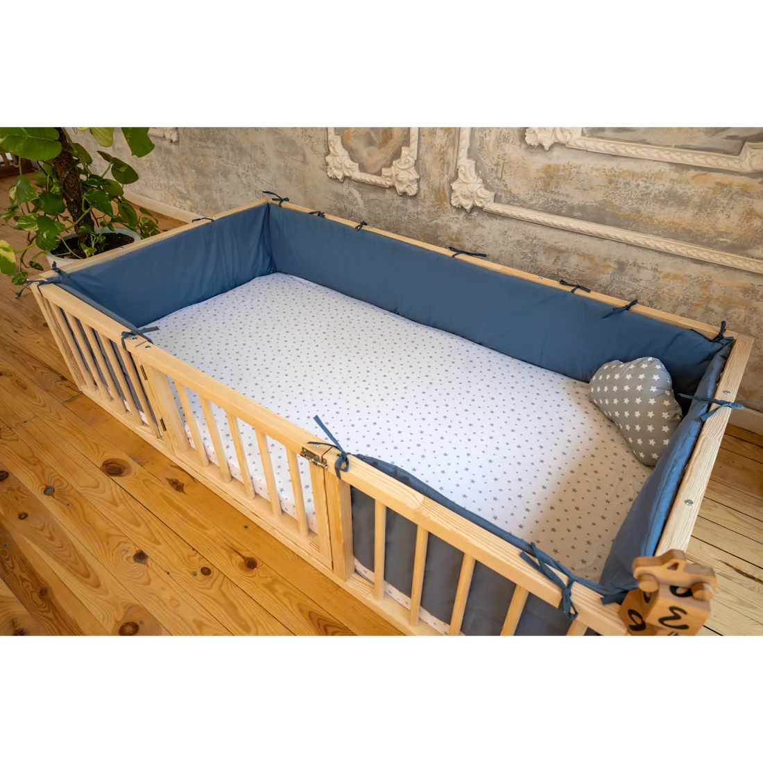 Marvion - Montessori Playpen Floor Bed with Cylindrical Railings and Gate